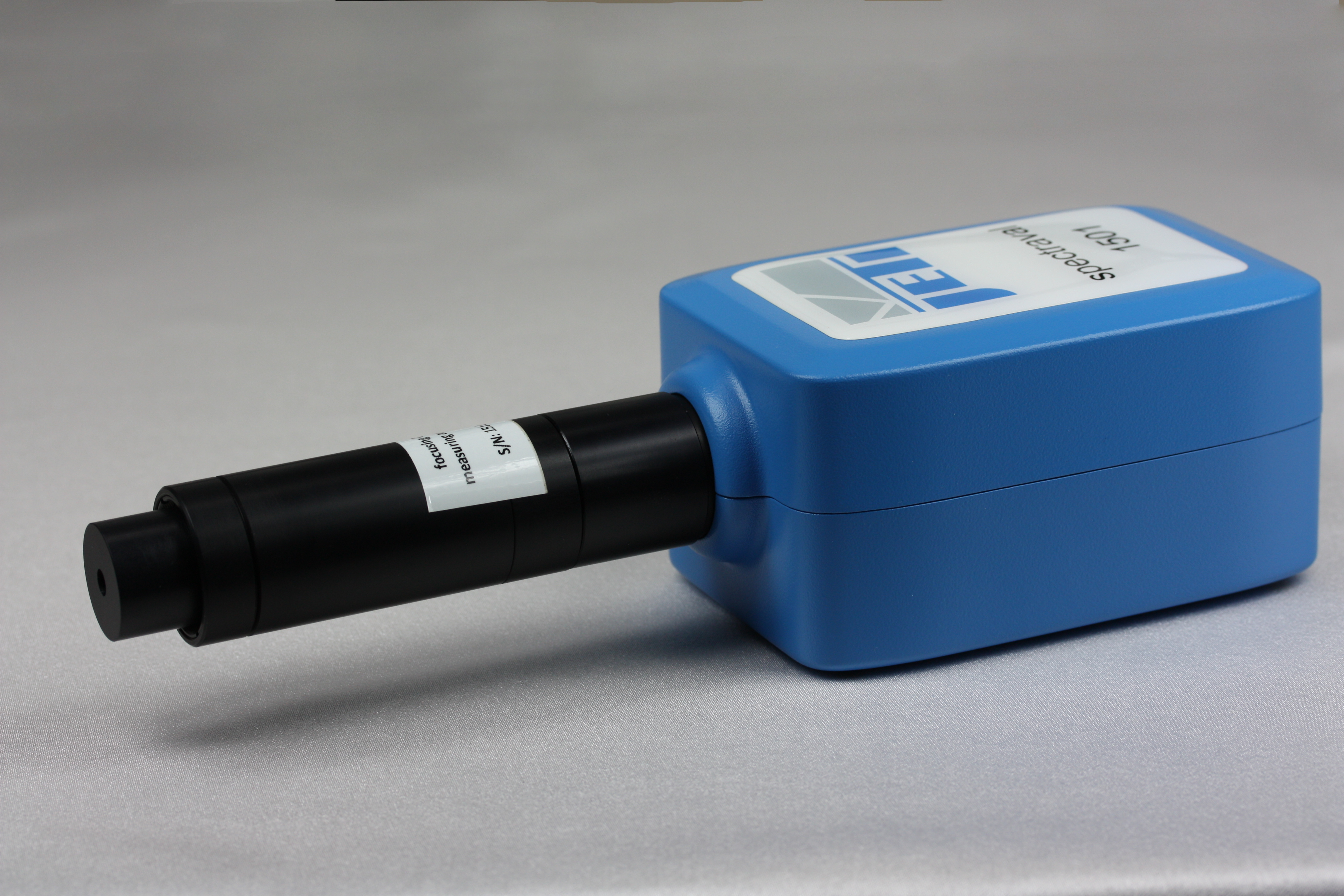 JETI spectraval 1501 equipped with an add-on optic for small spot sizes